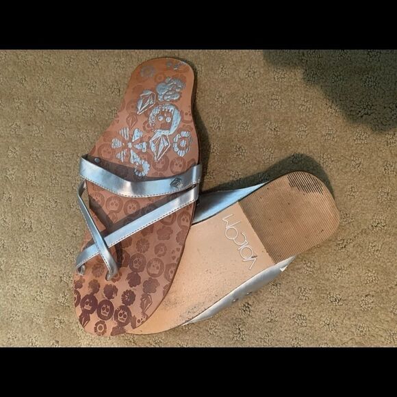 Volcom sandals - Picture 4 of 4
